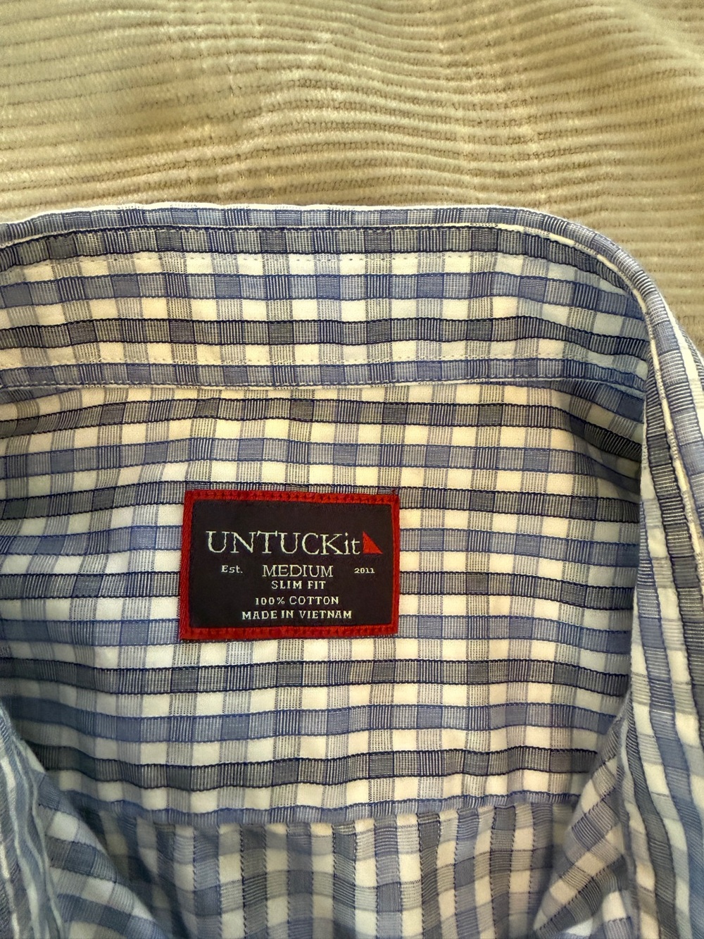 UNTUCKit Blue & White Gingham Button-Down Shirt – Men’s Medium Slim Fit - Picture 6 of 9